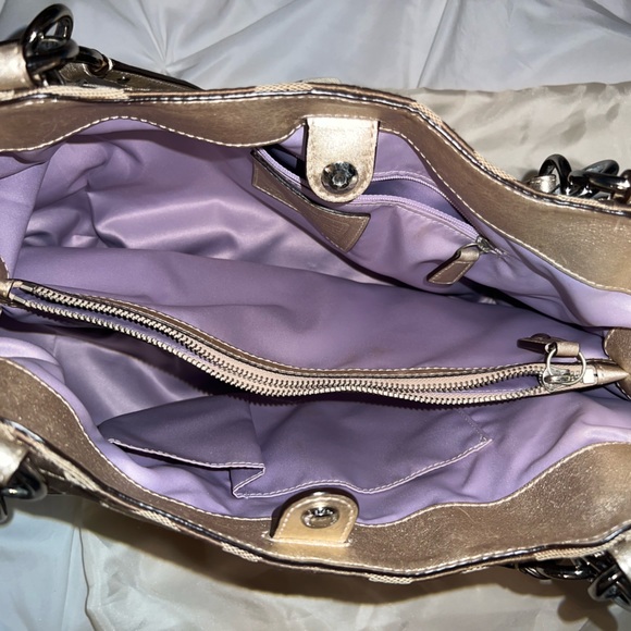 Coach Bag - Picture 2 of 6